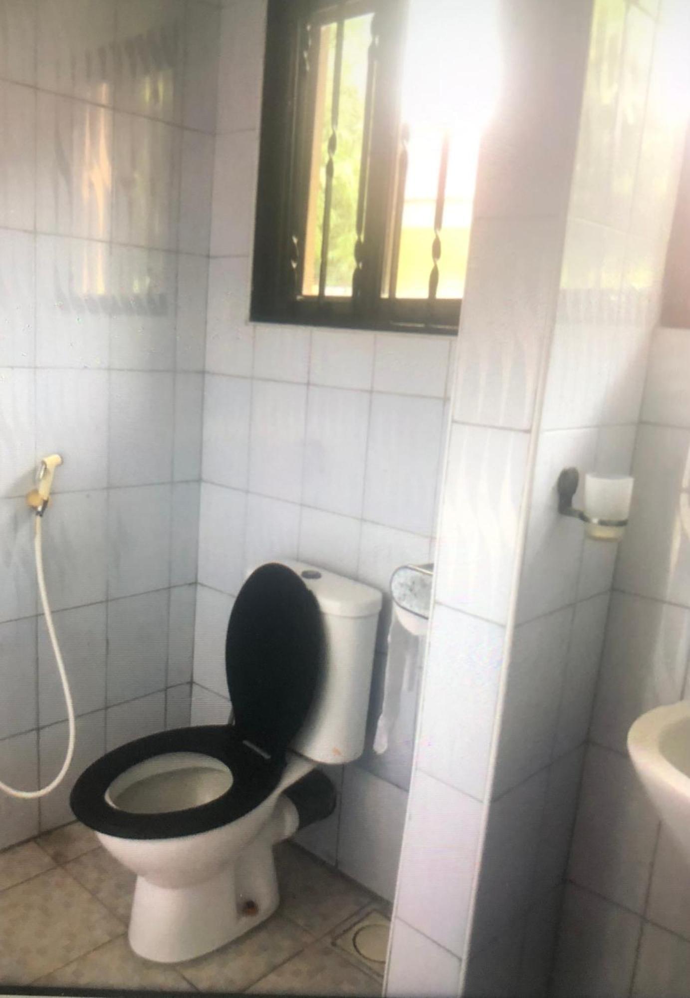 Tatys Homestay Dar es Salaam Exteriör bild