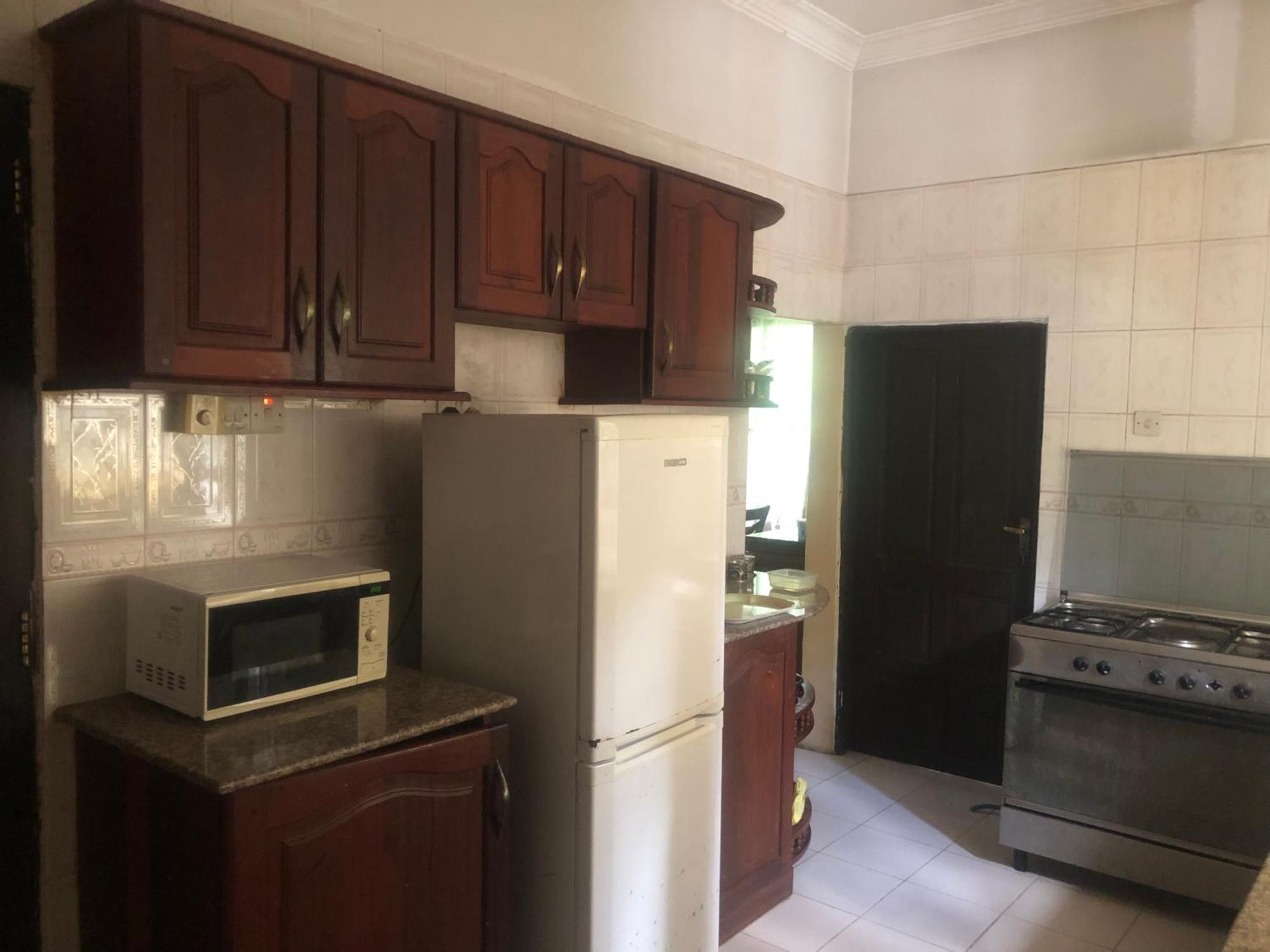 Tatys Homestay Dar es Salaam Exteriör bild