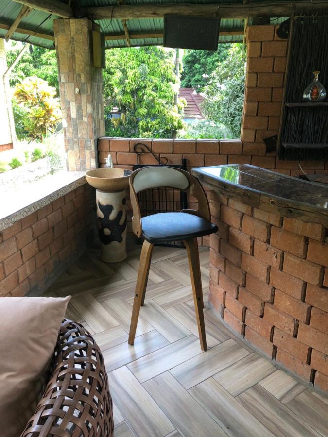 Tatys Homestay Dar es Salaam Exteriör bild
