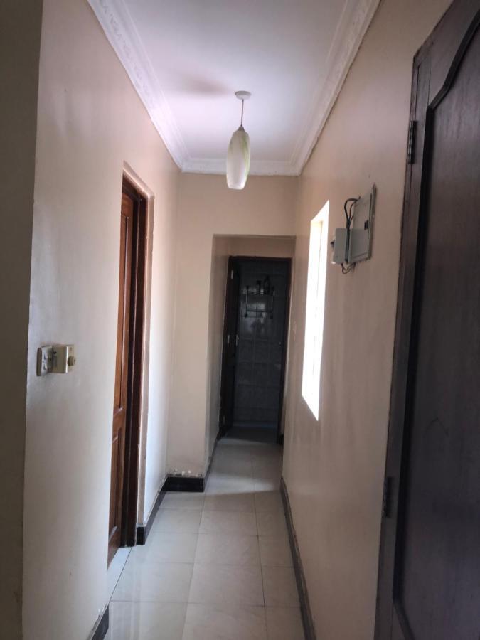 Tatys Homestay Dar es Salaam Exteriör bild